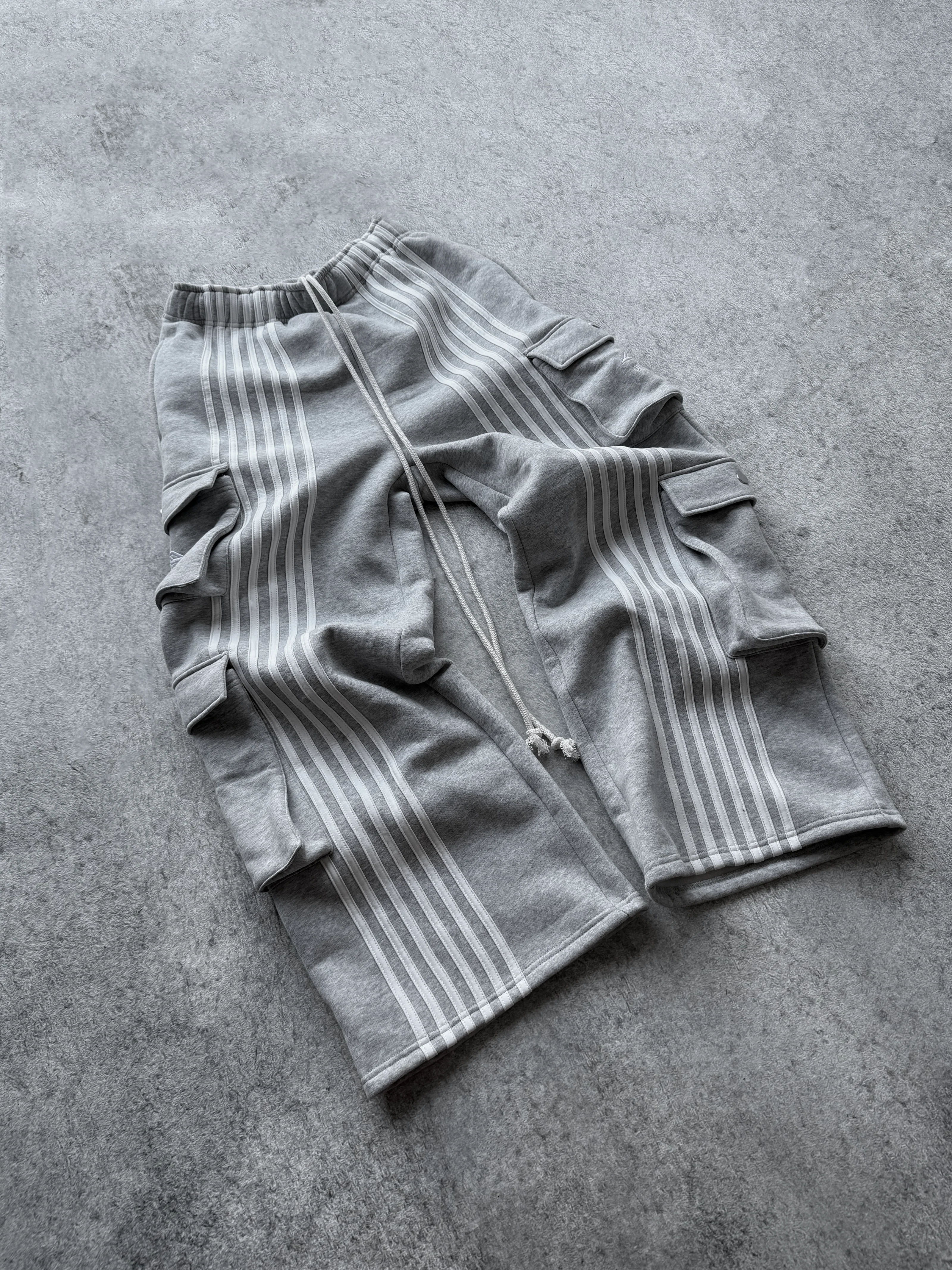 ARCHIVE CARGO STRIPE SWEATPANTS - GRAY - Image 3
